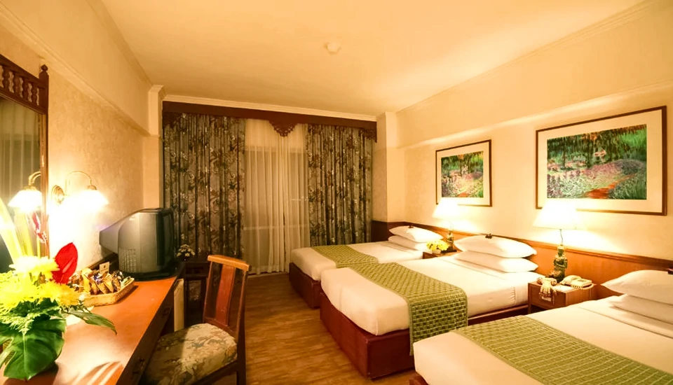 هتل بانکوک پالاس